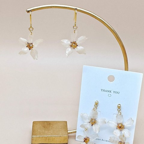  桜 本物の花のアクセサリー　ピアス　イヤリング