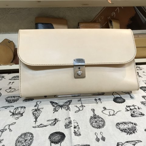 クラッチバッグ👝