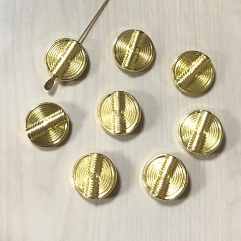 GOLD FLAT ROUND CIRCLE DESIGN PLASTICS BEADS