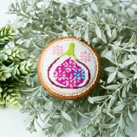 イチジク フィグ 無花果 刺繍くるみボタンブローチ/ヘアゴム Fruits & Vegetables.