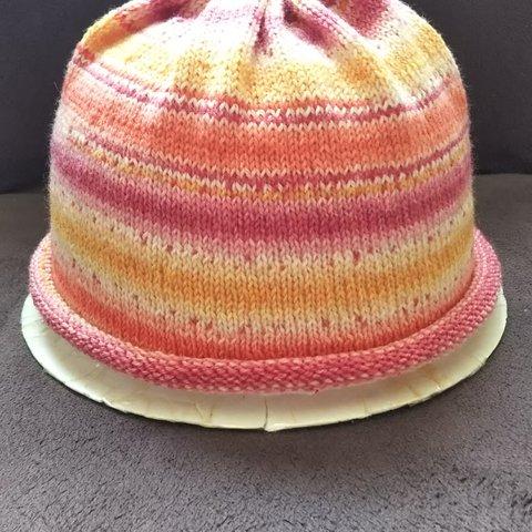 オパール毛糸の帽子
