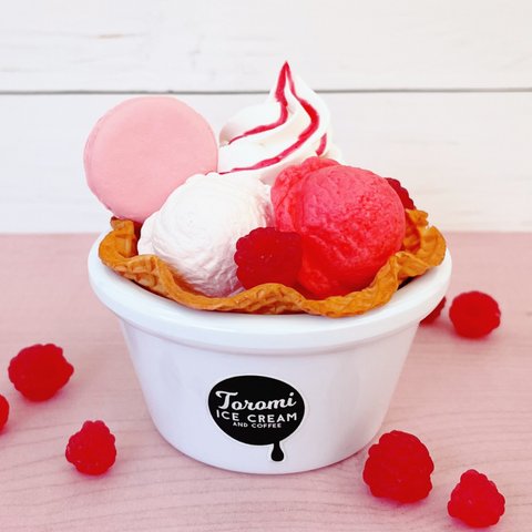 春限定 アイスクリーム 小物入れ メモスタンド ワッフルボウル パフェ ベリー マカロン WAFFLE BOWL ICE CREAM PARFAIT BERRY MACARON