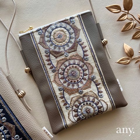 new🤎インド刺繍リボンスマホポシェット beige flower①✨スマホショルダー お散歩ショルダー  サコッシュ スマホショルダー