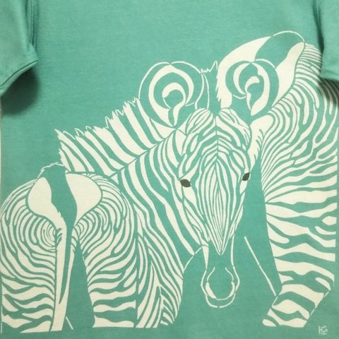 型染めSサイズ動物Tシャツ(男女兼用)  ～シマウマ～