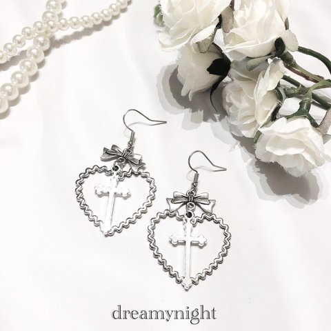 隠しきれないヲタク❤︎silver pierce/earring