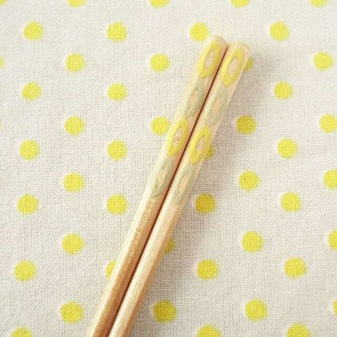 【桜の木】お子さん用１８cm・リーフ柄八角箸　黄色