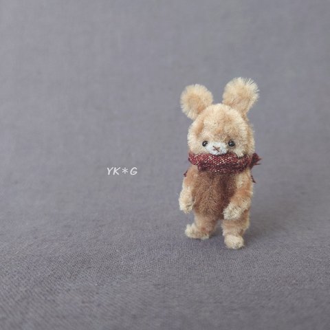 YK✽G　ベージュ×焦げ茶のうさぎさん　