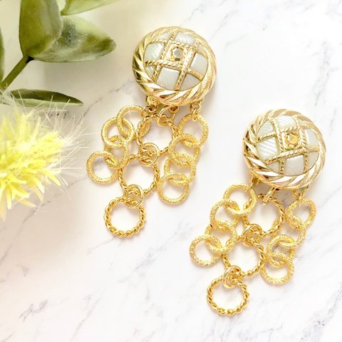 gold rings earrings 