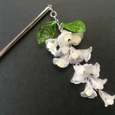 【洞察力】アラゴナイト(天然石)花かんざし・白藤の花 