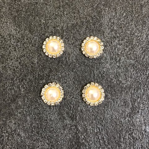 【SALE】パールストーンセンターパーツ15mm中4個