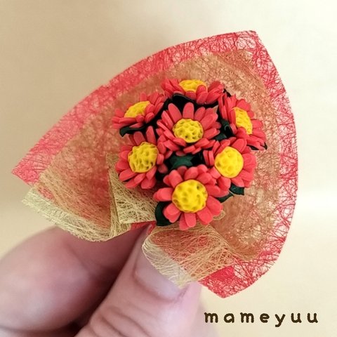 ミニチュアお花の花束(レッド系)