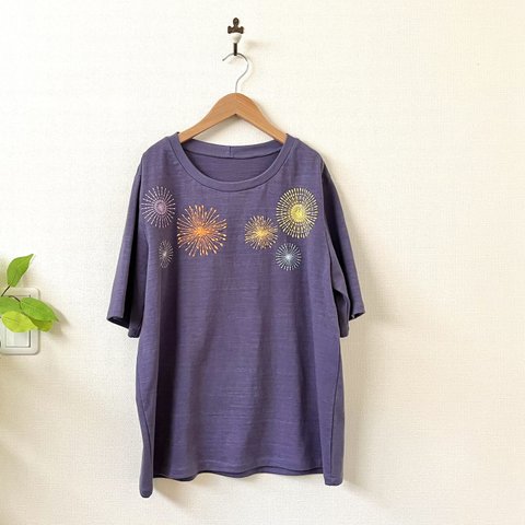 刺繍Ｔシャツ　花火　アッシュネイビー