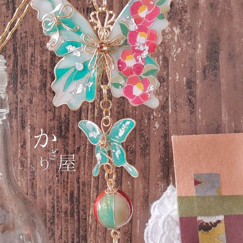 大正浪漫な蝶と椿のつるし雛かんざし（hair ornaments of butterfly〜haikara girl〜 ）