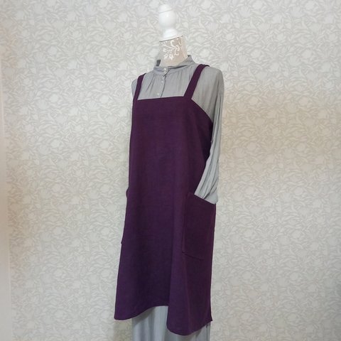 着膨れしない【 ワークエプロンワンピース  】～ Mulberry purple ～