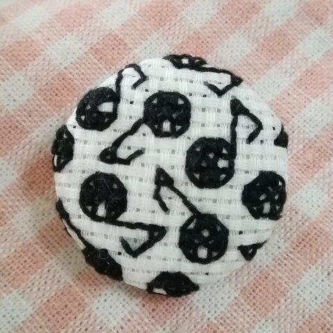 音符の刺繍ブローチ❮ブラック❯