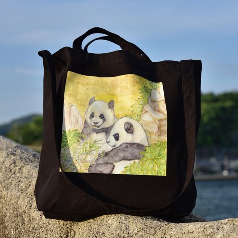 『大熊猫禅師訪ねて来し大熊猫に笹を振舞う』ショルダー×トート2Wayバッグ(ポケット付) 