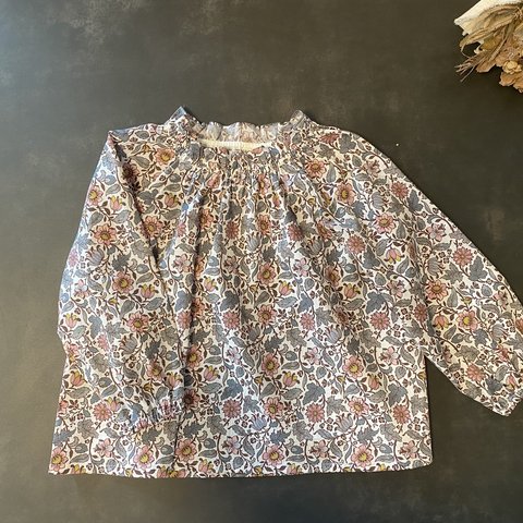 【order】スタンドフリルブラウス　リバティ　ブラウス　子供服　liberty ハンドメイド 秋服