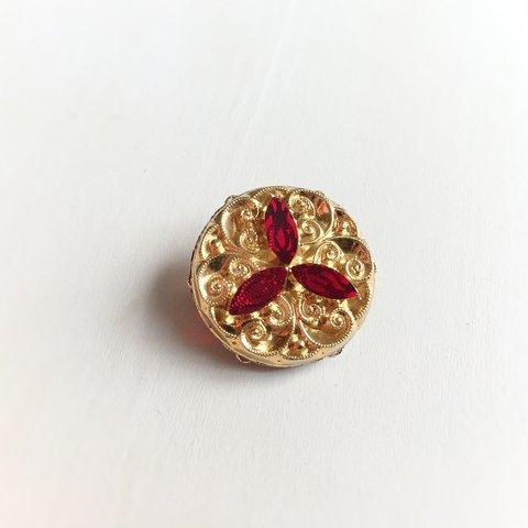 vintage coco-clover brooch (red/L)