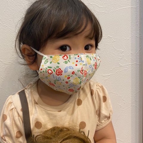 【可愛いお花】のマスク❁⃘幼児用  子供用マスク 立体マスク
