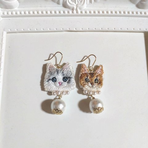 猫刺繍ピアス　オーダー作品