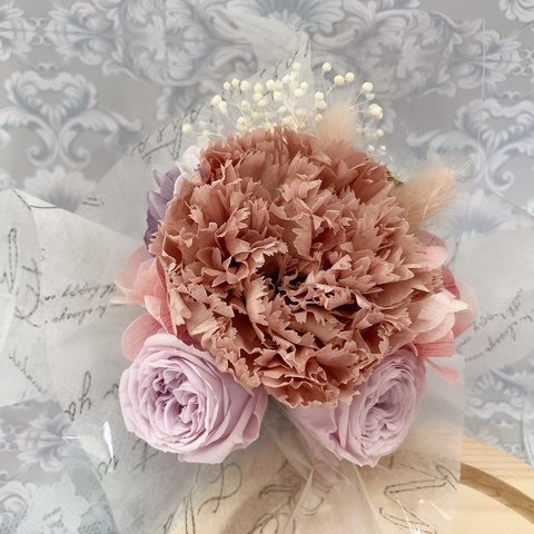 ❤︎ Preserved flower carnation and rose bouquet in a glass dome ❤︎