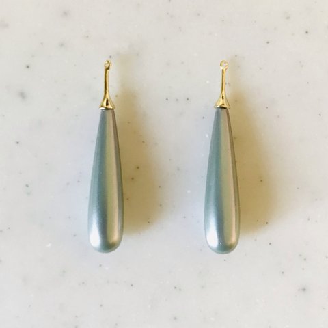 Pearly Blue Grey Long Drop Pendant Tops