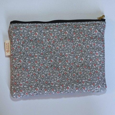 フラットポーチ Flat Pouch　Hidcode berry