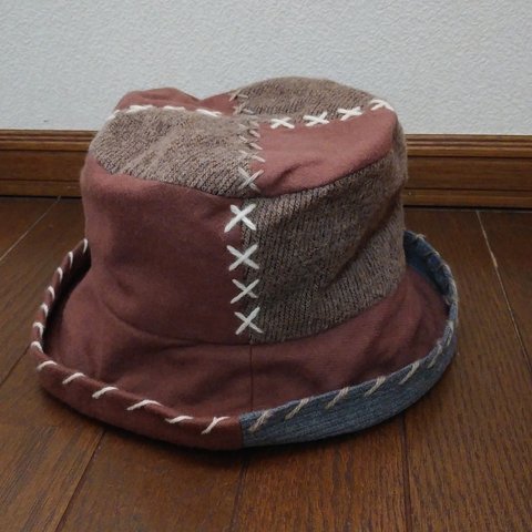 ハンドステッチ入りウール切替hat