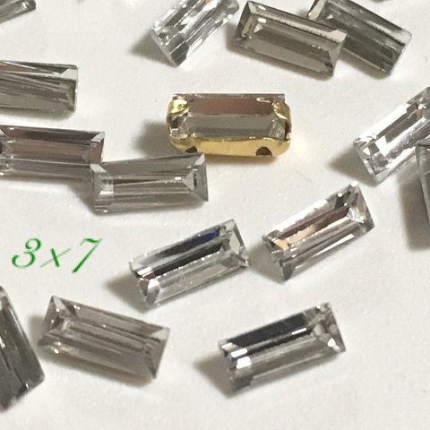 ◆再入荷◆3×7mm A級ガラスストーン レクタングル クリア