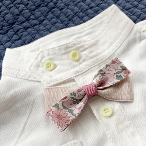 蝶ネクタイ ♛  cotton × flower （ pink × beige ）ベビー キッズ 赤ちゃん 子供 男の子