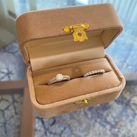 "nude" jewelry box