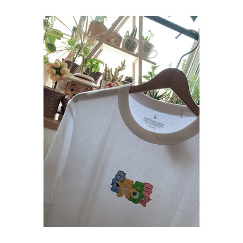 刺繍Tシャツ