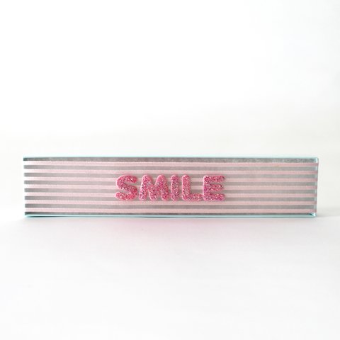 BOX FRAME -SMILE-