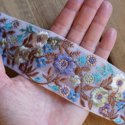 50㎝カット済【インド刺繍リボン】チュール　刺繍　リボン　りぼん   【ブルー】