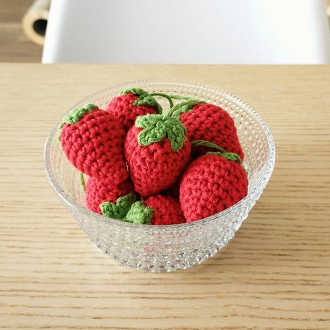 完熟つみたていちご🍓のあみぐるみ