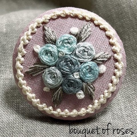 刺繍 ブローチ バラの花束