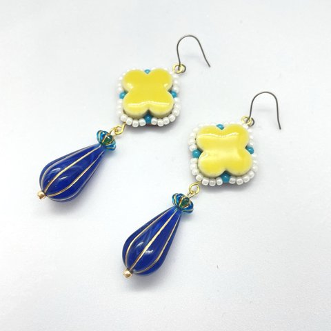 美濃焼タイル　ビーズ刺繍ピアス　013