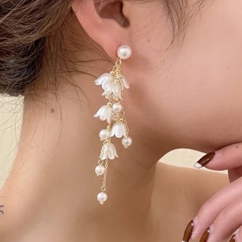 ピアス　アクセサリー　フォーマル　結婚式　ウェディング　お呼ばれ　シンプル　上品　ラッピング　プレゼント　ギフト　小ぶり　大ぶり　かわいい　可愛い　大人可愛い　デート　NAT-0503