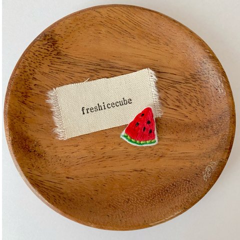 フルーツ【すいか/watermelon】刺繍ワッペン