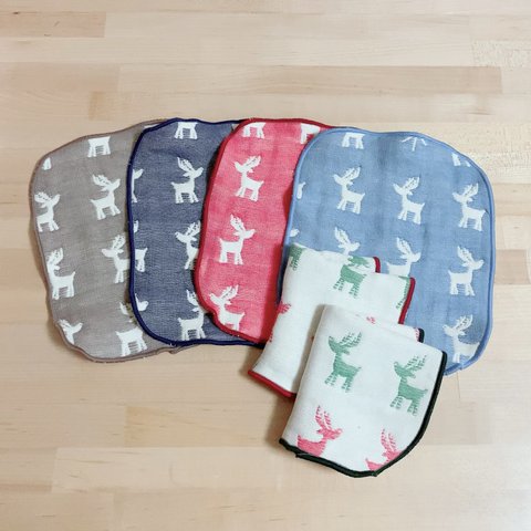 2枚セット！クリスマスSALE☆6重ガーゼ☆トナカイハンカチ☆お名前刺繍