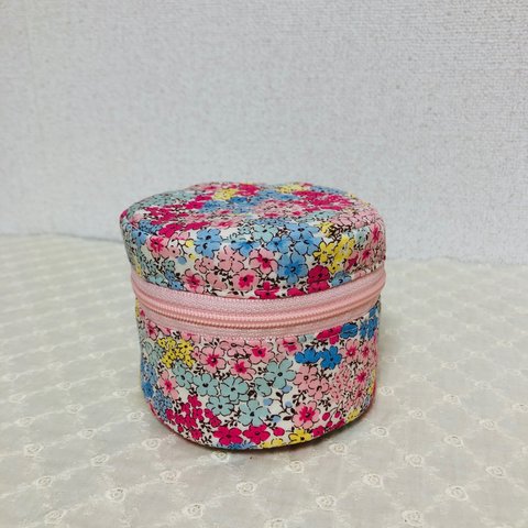 まぁるい小物入れ　花柄ポーチ ピンク