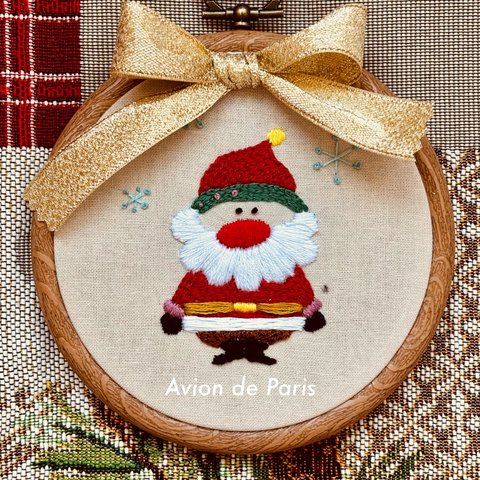 《おうちde 刺繍　手作り刺繍キット》maroon Santa 