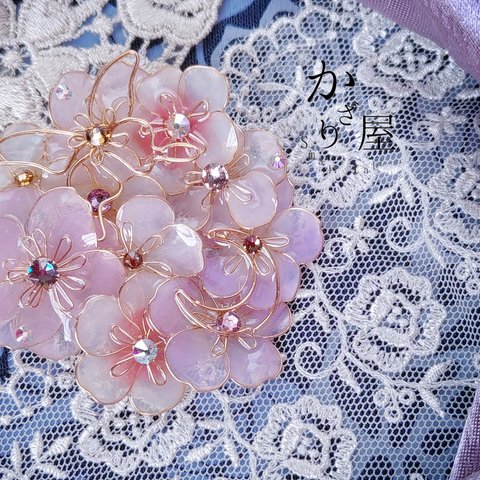 夢みるふたりの薔薇の花束ブローチ（brooch of Roses〜Eden of the mountains〜）