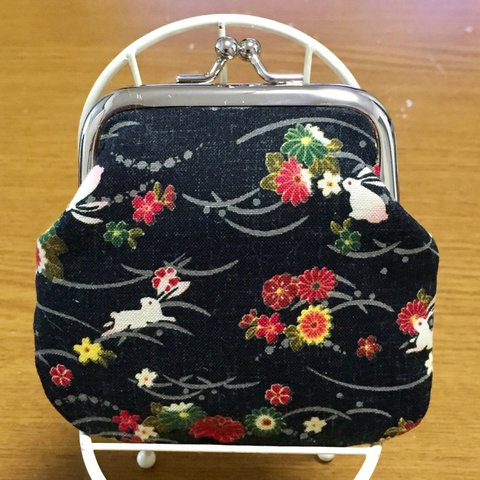 うさぎ柄がま口財布