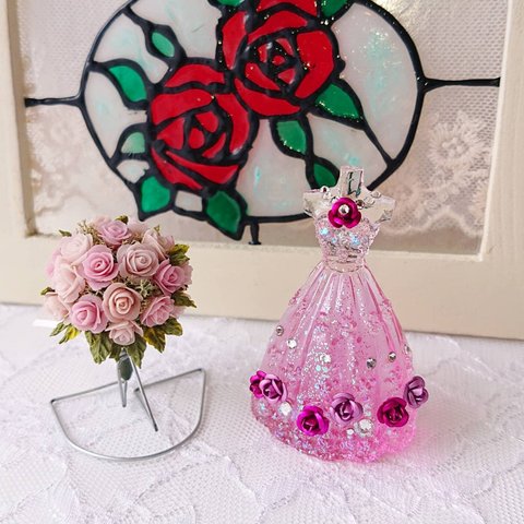 薔薇とスワロの宝石ドレス🌹💎✨💍①