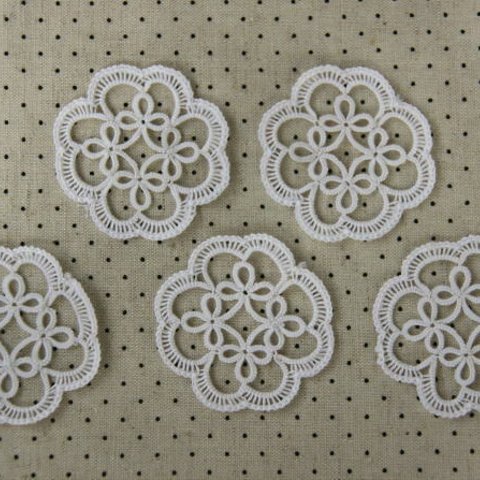 5枚＊タティングレース＊パンジーモチーフ  Handmade tatting lace 5pcs (pansy)