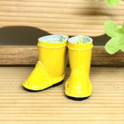 森き　ミニチュア長靴　エナメル　 miniature boots.