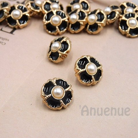 ミニメタルボタン10mm【 Pearl Flower / Black 】3個