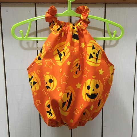 ハロウィンのキャミソール