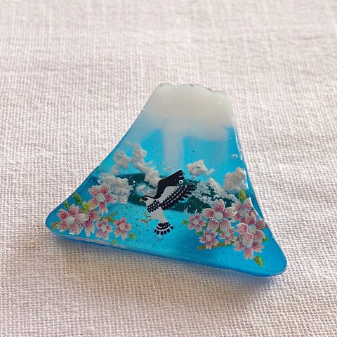 『値下げ』桜と鷹の富士山ブローチ